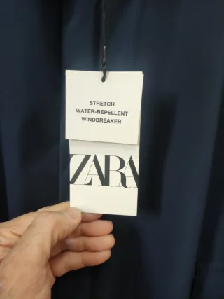 Chaqueta Zara azul marina