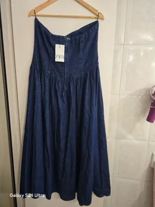Vestido Zara azul sin tirantes