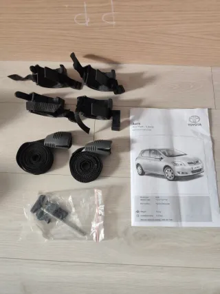 Barras de techo Toyota Auris