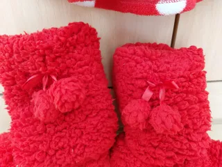 Pijama Disney Minnie Capa y botitas.Talla Única