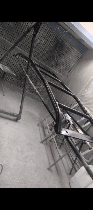 Escalera para mantenimiento de placas solares
