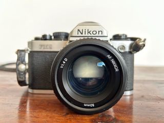 Nikon FM2 Cámara Analógica + Lentes