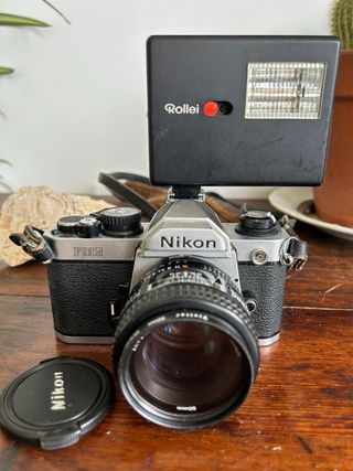 Nikon FM2 Cámara Analógica + Lentes+ Flash