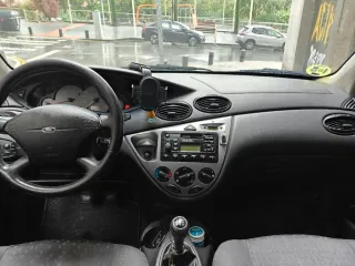 Ford Focus 2001
