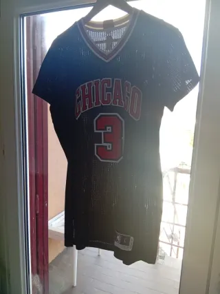 Camiseta Wade 3 Chicago Bulls Adidas Talla L.