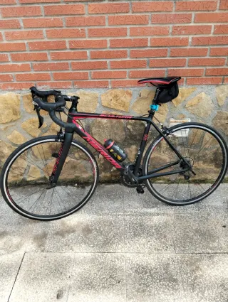 Bicicleta de carretera Merida