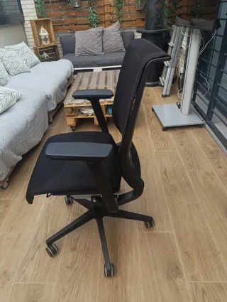 Silla de oficina Steelcase Negra