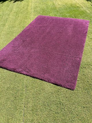 Alfombra grande pelo corto púrpura