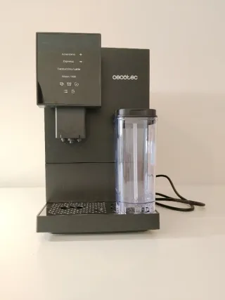 Cafetera Cecotec Cremmaet Negra