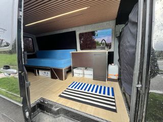Mercedes-Benz Sprinter Camper Portamotos