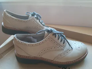 Zapatos Clarks Piel Beige Talla 37