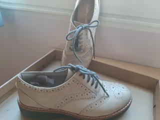 Zapatos Clarks Piel Beige Talla 37