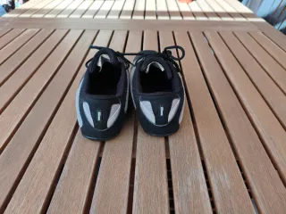 Zapatillas Spinning Mujer Negras. Talla 37