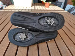 Zapatillas Spinning Mujer Negras. Talla 37