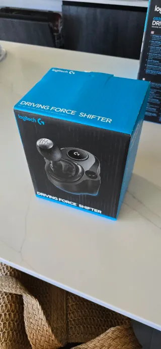 Volante Logitech G920 + Palanca de Cambios Xbox/PC