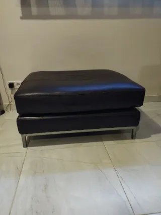 Puf otomana cuero  marrón