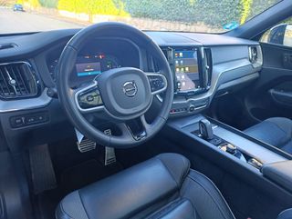 Volvo XC60 2022 R-Desing T6 Hibrido 80km Autonomía