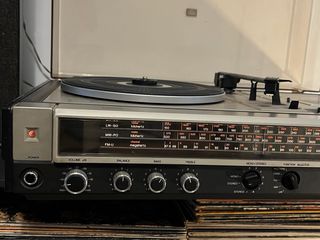 Tocadiscos Philips 970 con Altavoces originales