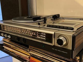 Tocadiscos Philips 970 con Altavoces originales