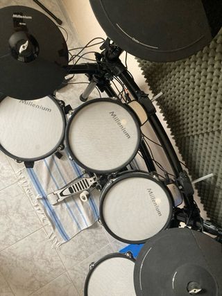 Batería Electrónica Millenium MPS-750 E-Drum
