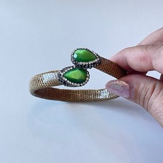 Brazalete Rígido Efecto Piel de Serpiente con Pied