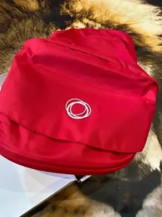 Capota Fox2 con ventilación bugaboo Roja