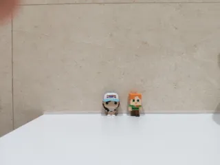 Funko Stranger Things y uno de    Minecraft gratis