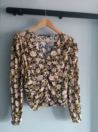 Blusa Zara Estampada Flores Talla L