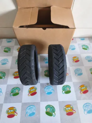 Neumáticos y cámaras patinete eléctrico (2 unidade