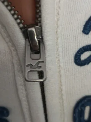 Felpa Hollister con cappuccio bianca taglia M