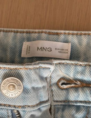 Tejanos vaqueros rotos