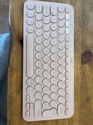 Ratón microsoft y teclado Logitech rosa