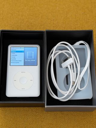 Apple iPod Classic 6ta Gen Plata/Blanco