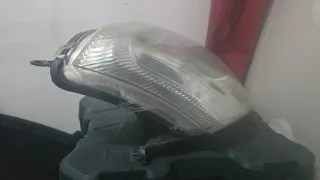 Faro derecho Citroën C2.