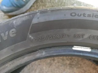 Neumáticos 225/50-17