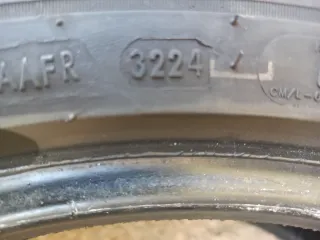 Neumáticos 225/50-17