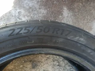 Neumáticos 225/50-17