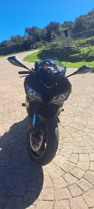 Honda CBR 600RR 2008 Negra
