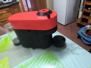 Cafetera Nespresso Krups Roja
