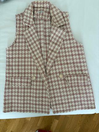 Chaleco Pata de Gallo Beige y Rosa