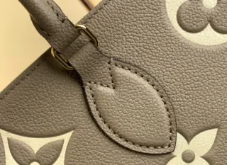 Bolso Louis Vuitton Beige