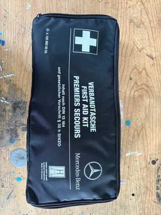 Botiquín Mercedes Benz