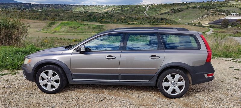 Volvo XC70 2008 D5 AWD - foto 1