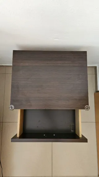 Mesita de noche color wengue