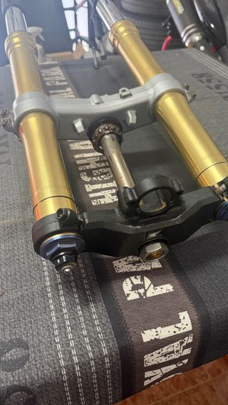 Horquillas y Tija CBR 600 RR