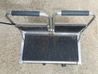 Grill Doble Profesional (PARA PIEZAS)