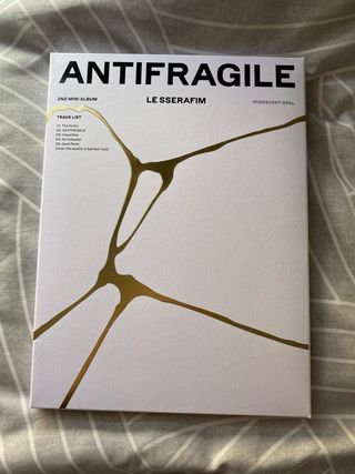 ANTIFRAGILE LE SSERAFIM 2ND MINI ALBUM