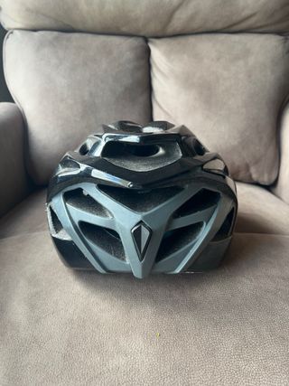 Casco de bicicleta negro