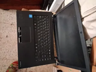 Ordenador Portátil Roto