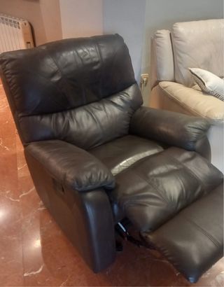 Sillón extensible cuero negro